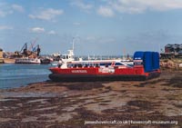 AP1-88 hovercraft with Hovertravel